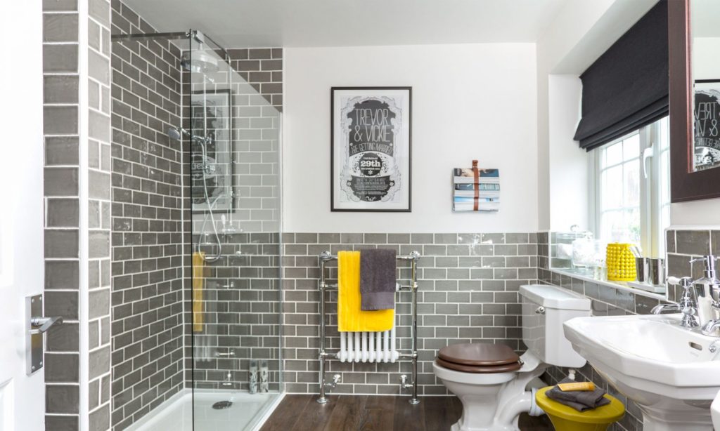 What Is the Right Fashion of Floor Paneling for Your Bathroom?