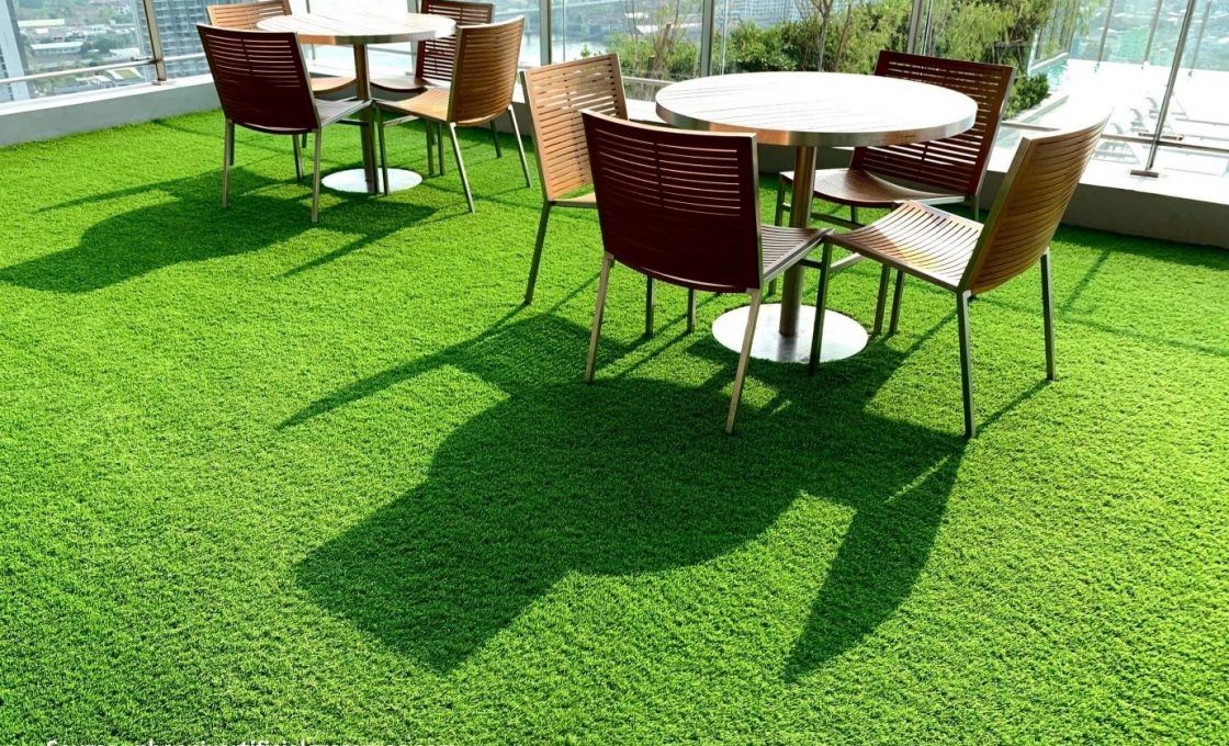 The Advantages And Disadvantages Of Synthetic Grass As A Home Decoration