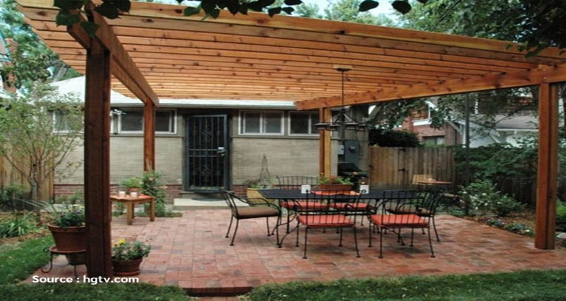 Get To Know The Wooden Pergola, An Elegant, Functional Home Exterior Accessory